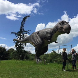 Dinopark Landgut Tenaxx (15 km)